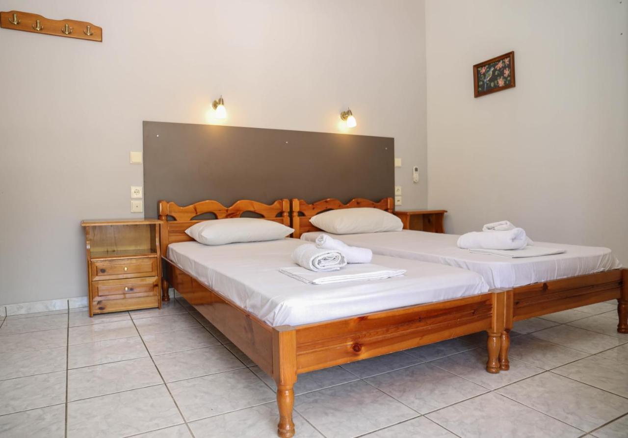 Ftelia Studios Skiathos-Stadt Exterior foto