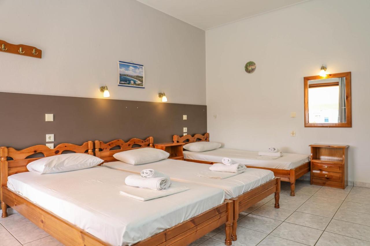 Ftelia Studios Skiathos-Stadt Exterior foto