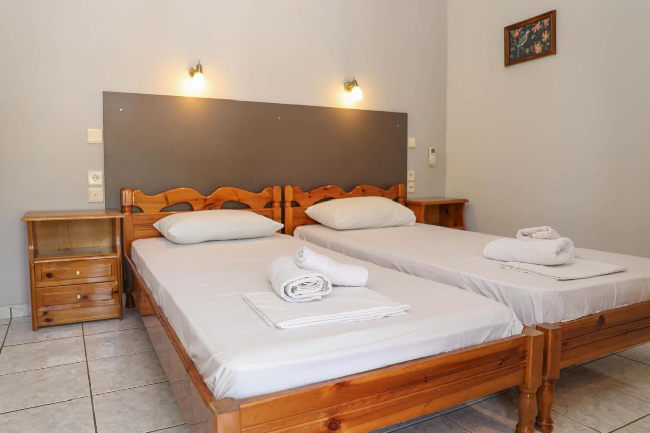 Ftelia Studios Skiathos-Stadt Exterior foto